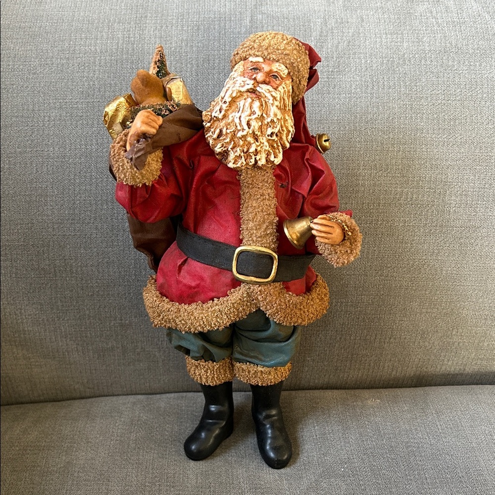 Clothtiques 10” Cloth Mache Santa